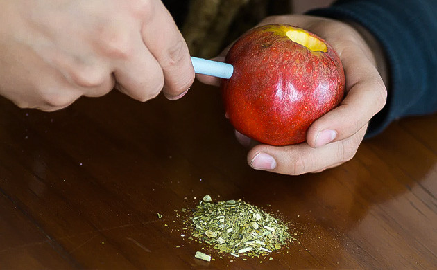 Трубка из яблока: инструкция